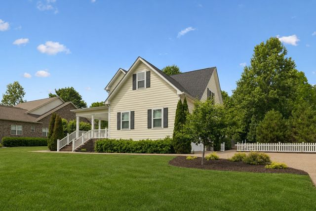 1331 Camp Ravine Rd, Burns, TN 37029