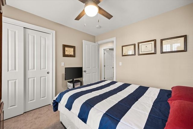 8 Bernards Way 8, Lakeville, MA 02347