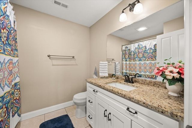 8 Bernards Way 8, Lakeville, MA 02347
