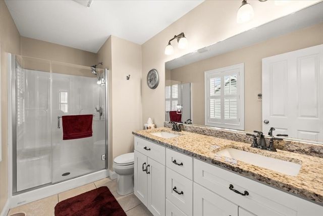 8 Bernards Way 8, Lakeville, MA 02347