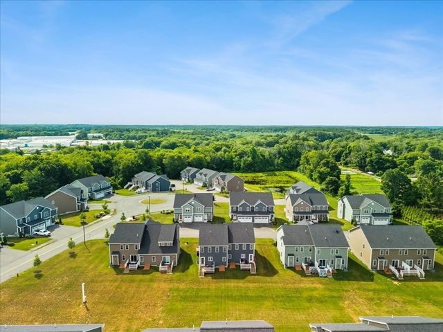 8 Bernards Way 8, Lakeville, MA 02347