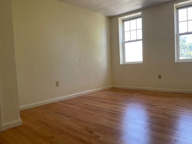 714 Shawmut Avenue 3, Boston, MA 02119