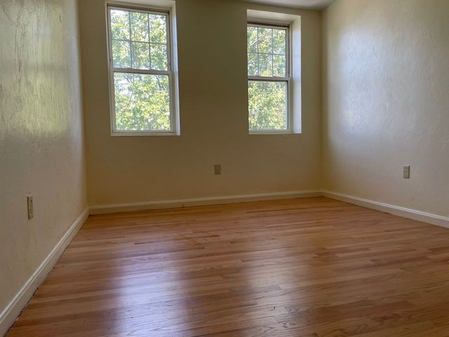 714 Shawmut Avenue 3, Boston, MA 02119