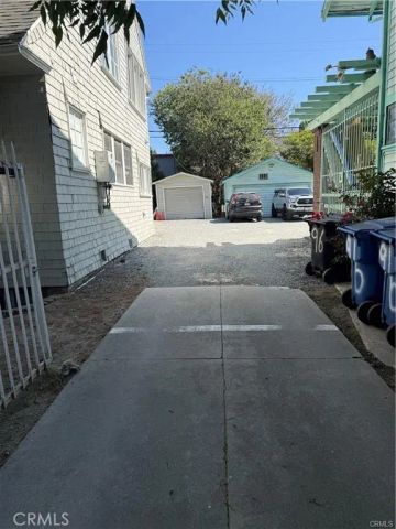 1188 W 28th, Los Angeles, CA 90007