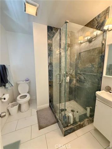 1188 W 28th, Los Angeles, CA 90007