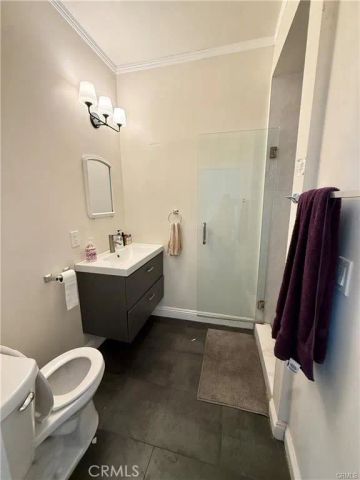 1188 W 28th, Los Angeles, CA 90007