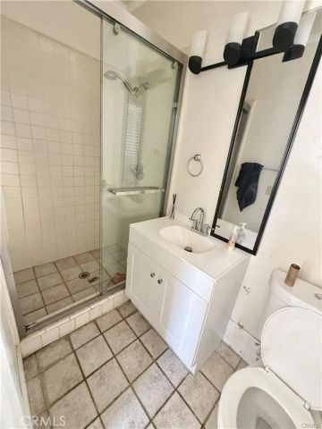 1188 W 28th, Los Angeles, CA 90007