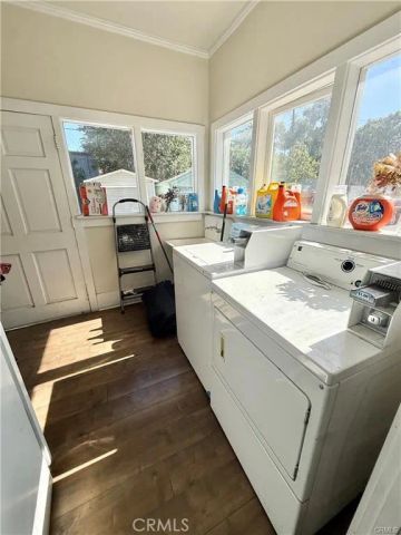 1188 W 28th, Los Angeles, CA 90007