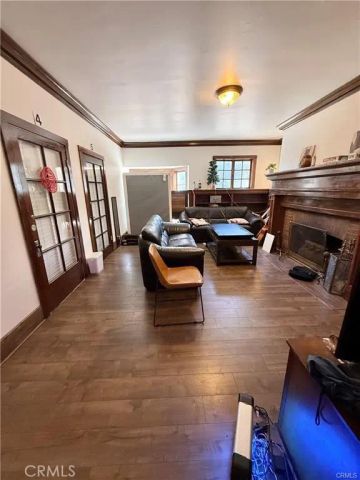 1188 W 28th, Los Angeles, CA 90007