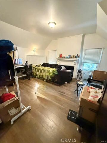 1188 W 28th, Los Angeles, CA 90007