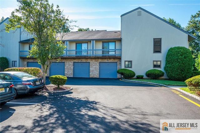 39 Sherborne Street, Franklin, NJ 08873