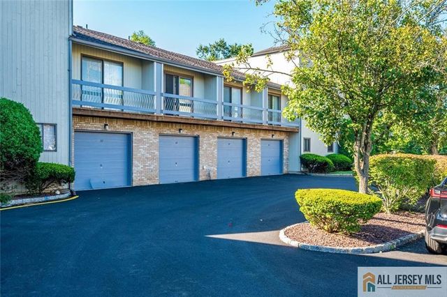 39 Sherborne Street, Franklin, NJ 08873