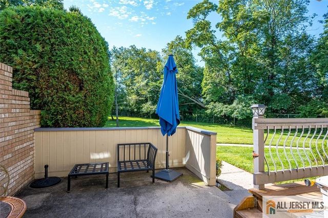 39 Sherborne Street, Franklin, NJ 08873