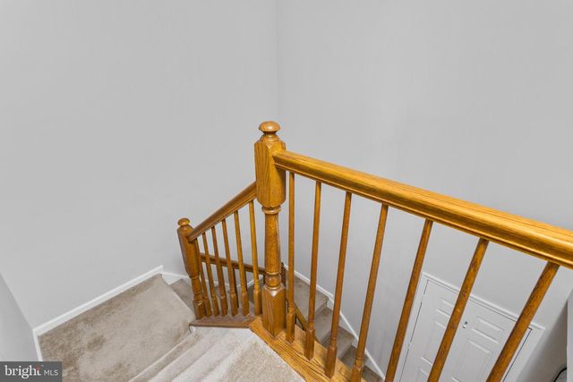 213 BIRCH HOLLOW DR, Bordentown, NJ 08505