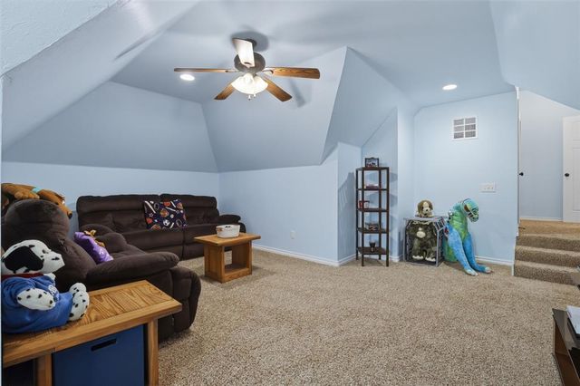 4516 Boulder Bridge Way, Edmond, OK 73034