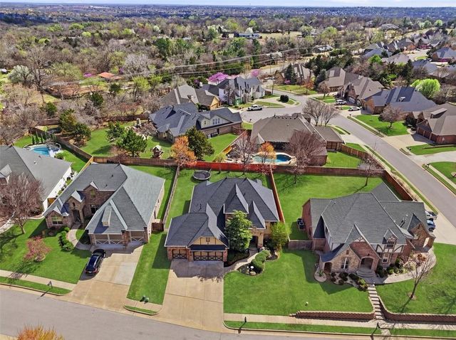 4516 Boulder Bridge Way, Edmond, OK 73034