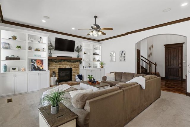 4516 Boulder Bridge Way, Edmond, OK 73034