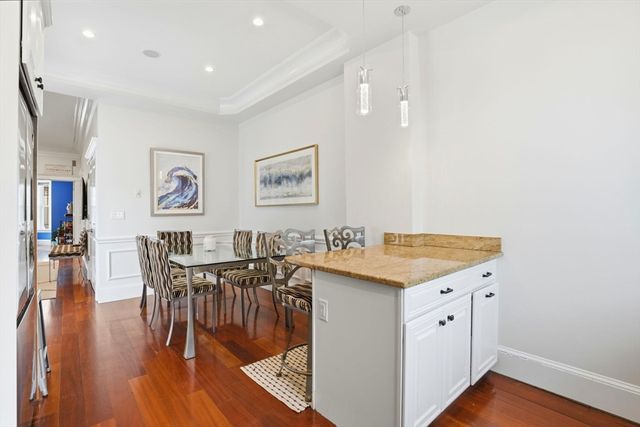 17 Gates 1, Boston, MA 02127