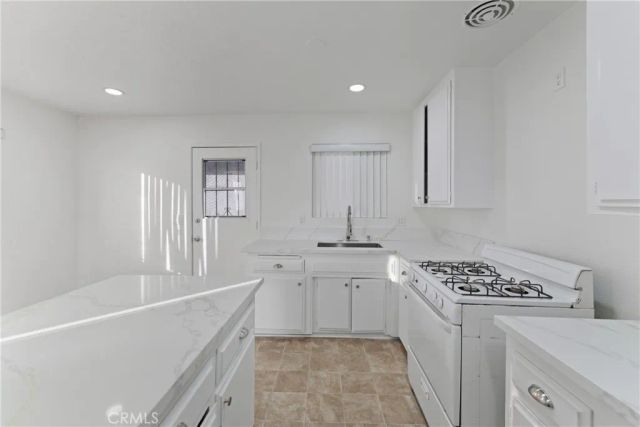 5218 Live Oak, Cudahy, CA 90201