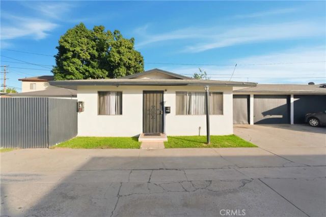 5218 Live Oak, Cudahy, CA 90201