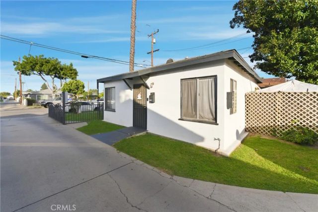 5218 Live Oak, Cudahy, CA 90201