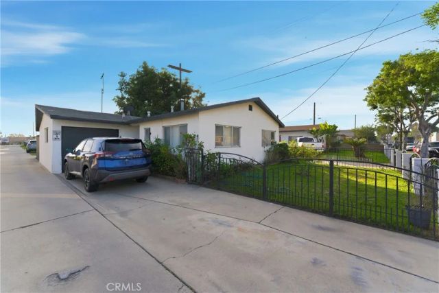 5218 Live Oak, Cudahy, CA 90201