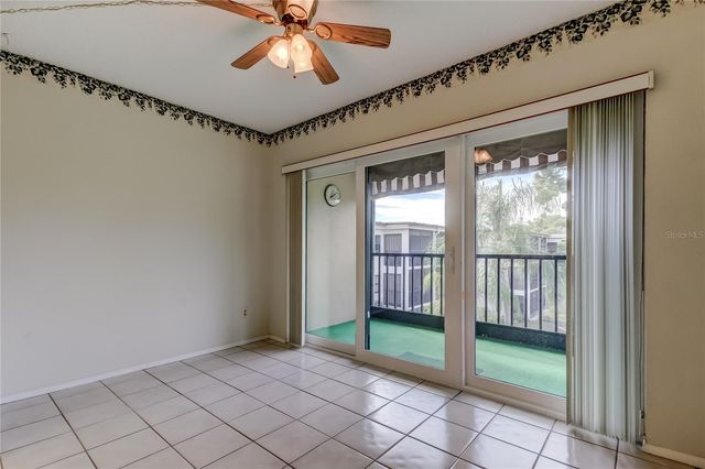 4910 BAY STREET NE 309, St Petersburg, FL 33703