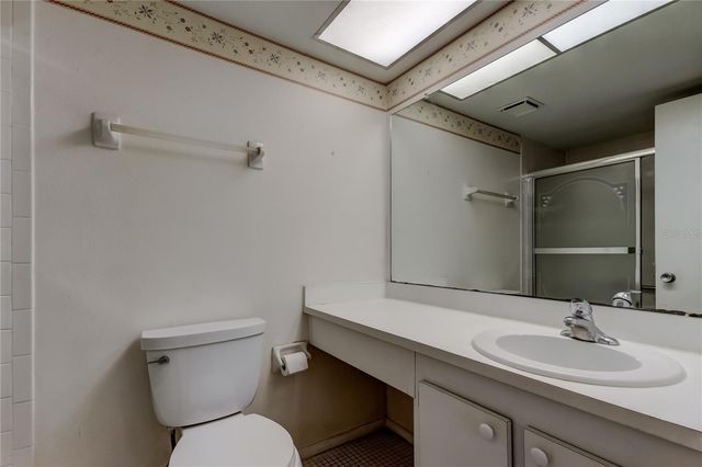 4910 BAY STREET NE 309, St Petersburg, FL 33703