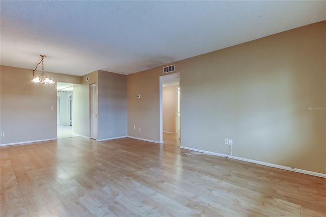 4910 BAY STREET NE 309, St Petersburg, FL 33703