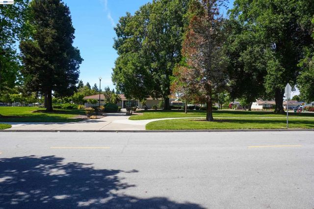 3370 Alder Ave, Fremont, CA 94536