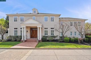 3 Brooktree Dr, Danville, CA 94506