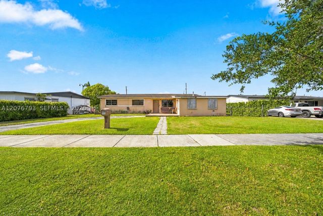 9500 Cutler Ridge Dr, Cutler Bay, FL 33157