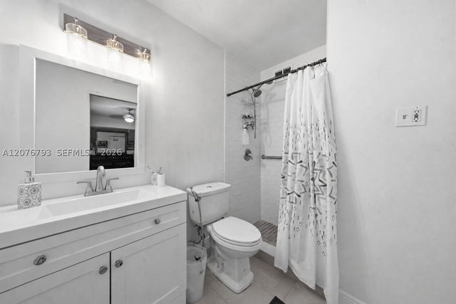9500 Cutler Ridge Dr, Cutler Bay, FL 33157