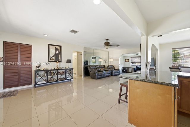 9500 Cutler Ridge Dr, Cutler Bay, FL 33157