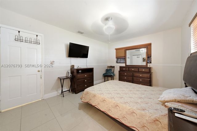 9500 Cutler Ridge Dr, Cutler Bay, FL 33157