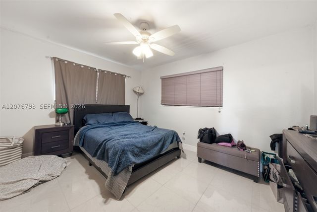 9500 Cutler Ridge Dr, Cutler Bay, FL 33157