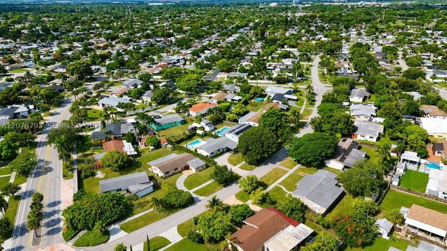 9500 Cutler Ridge Dr, Cutler Bay, FL 33157