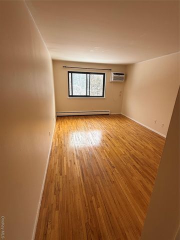 12 Charles Lane 2C, Pomona, NY 10970