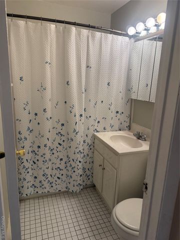 12 Charles Lane 2C, Pomona, NY 10970