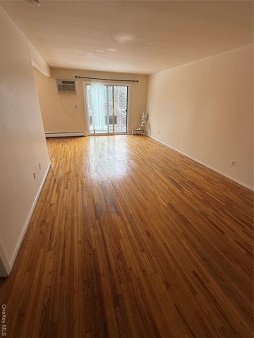 12 Charles Lane 2C, Pomona, NY 10970