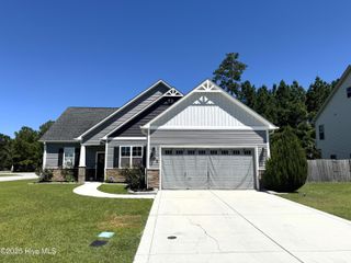 301 Samuel Run Drive, Jacksonville, NC 28546