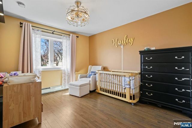 15 Wanda Court, Clifton, NJ 07014