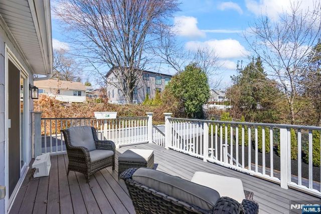 15 Wanda Court, Clifton, NJ 07014