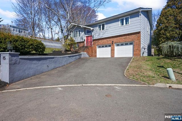 15 Wanda Court, Clifton, NJ 07014