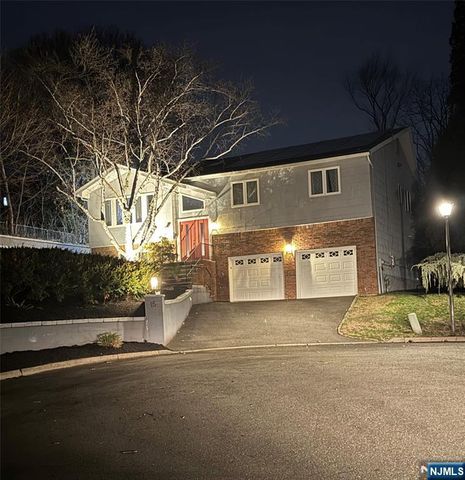 15 Wanda Court, Clifton, NJ 07014