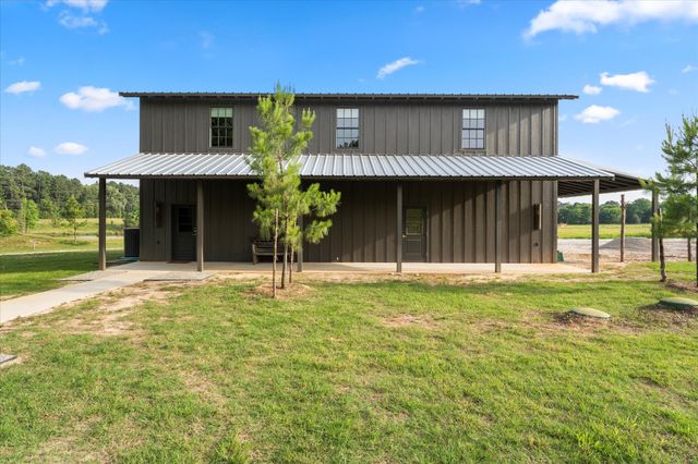 6114 HWY 37 Highway, Mount Vernon, TX 75494