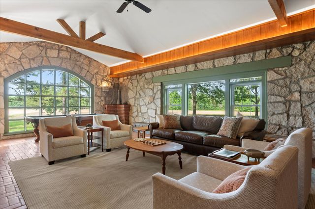 6114 HWY 37 Highway, Mount Vernon, TX 75494