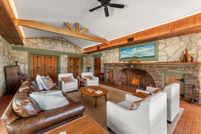 6114 HWY 37 Highway, Mount Vernon, TX 75494