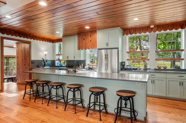 6114 HWY 37 Highway, Mount Vernon, TX 75494