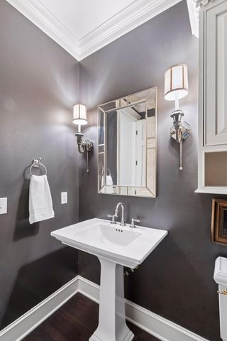 18482 Bearpath Trail, Eden Prairie, MN 55347